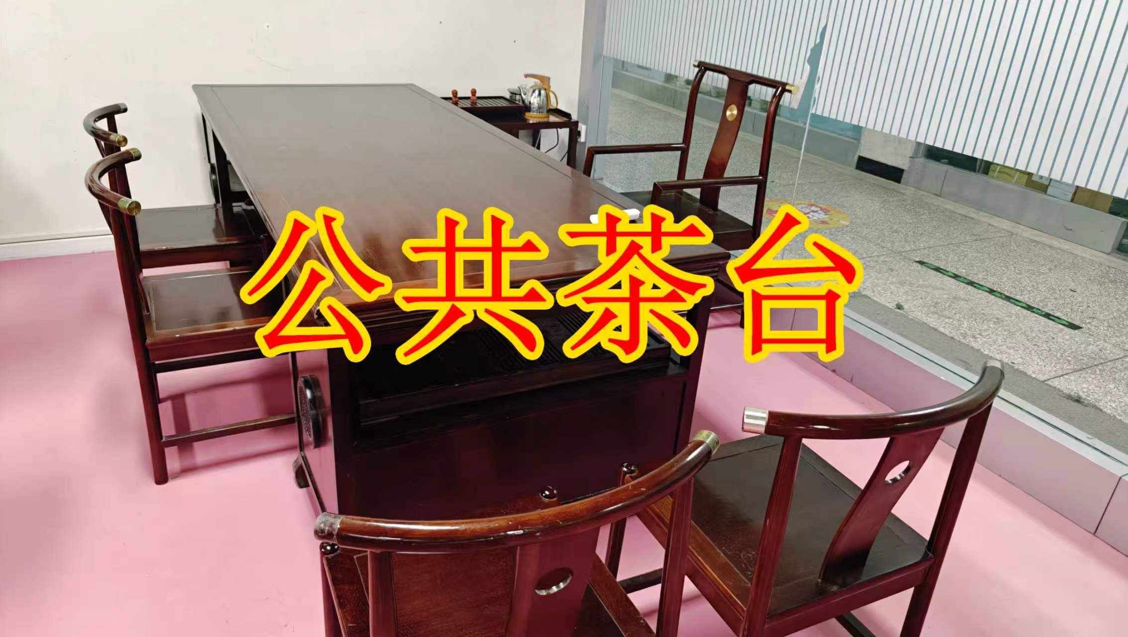 五环街面积灵活：小面积办公室至大面积办公、经营空间均可选择； 部分房源可注册公司，满足企业办公需求； 商铺临街，具备上下水、用电等经营条件； 适合副食品、茶叶、酒水、百货、电商、培训、办公等多种行业。